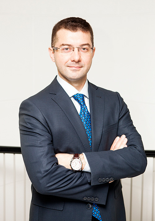 Dr. Metin Alış, Endokrinoloji Uzmanı